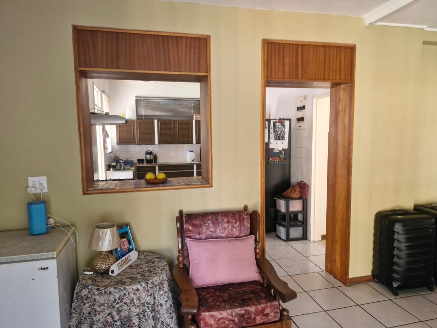 To Let 3 Bedroom Property for Rent in Flamwood North West